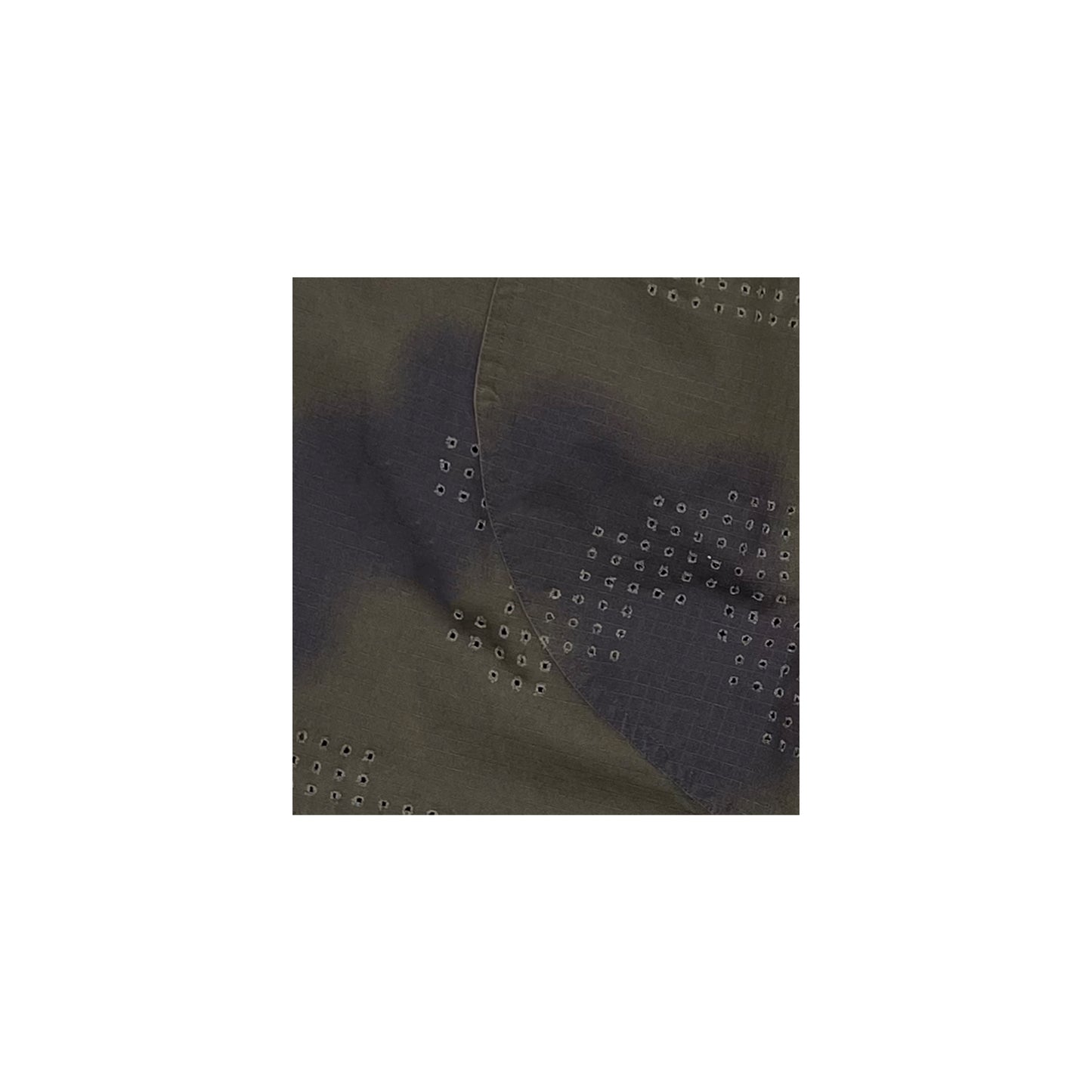 GRID CAMO CARGO SHORTS (ARMY GREEN)