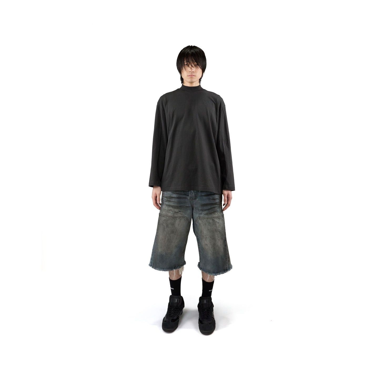 LONG SLEEVE TURTLENECK TOP (BLACK)