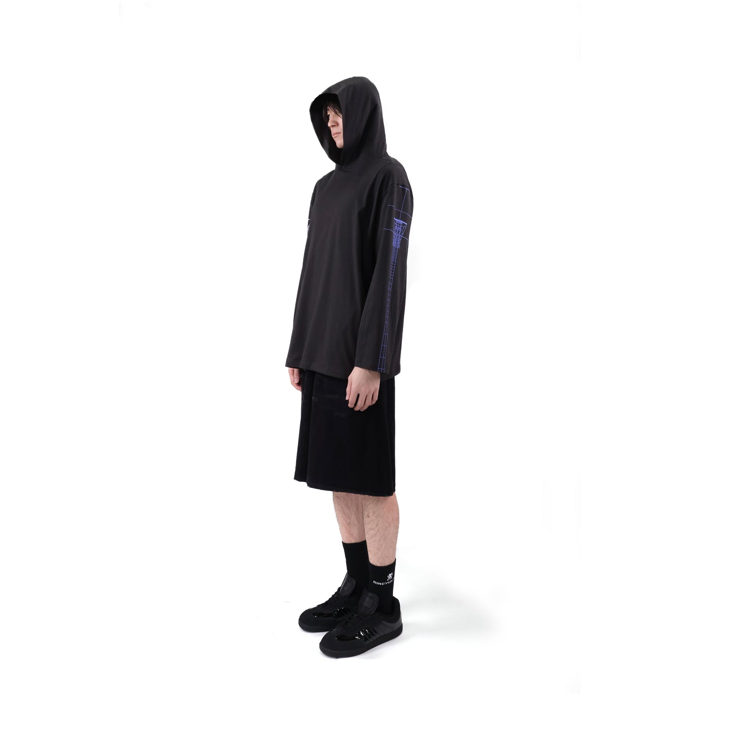 LONG SLEEVE HOODED T-SHIRT (BLACK)