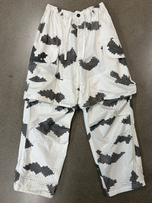 GRID CAMO CARGO PANTS (WHITE)