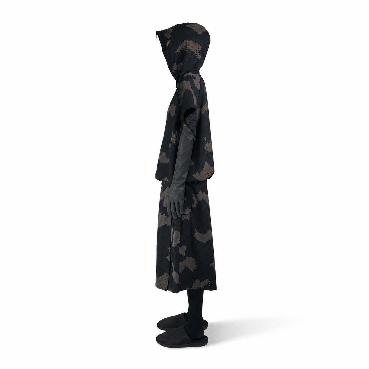 GRID CAMO OVERLAY SHORTS (BLACK)